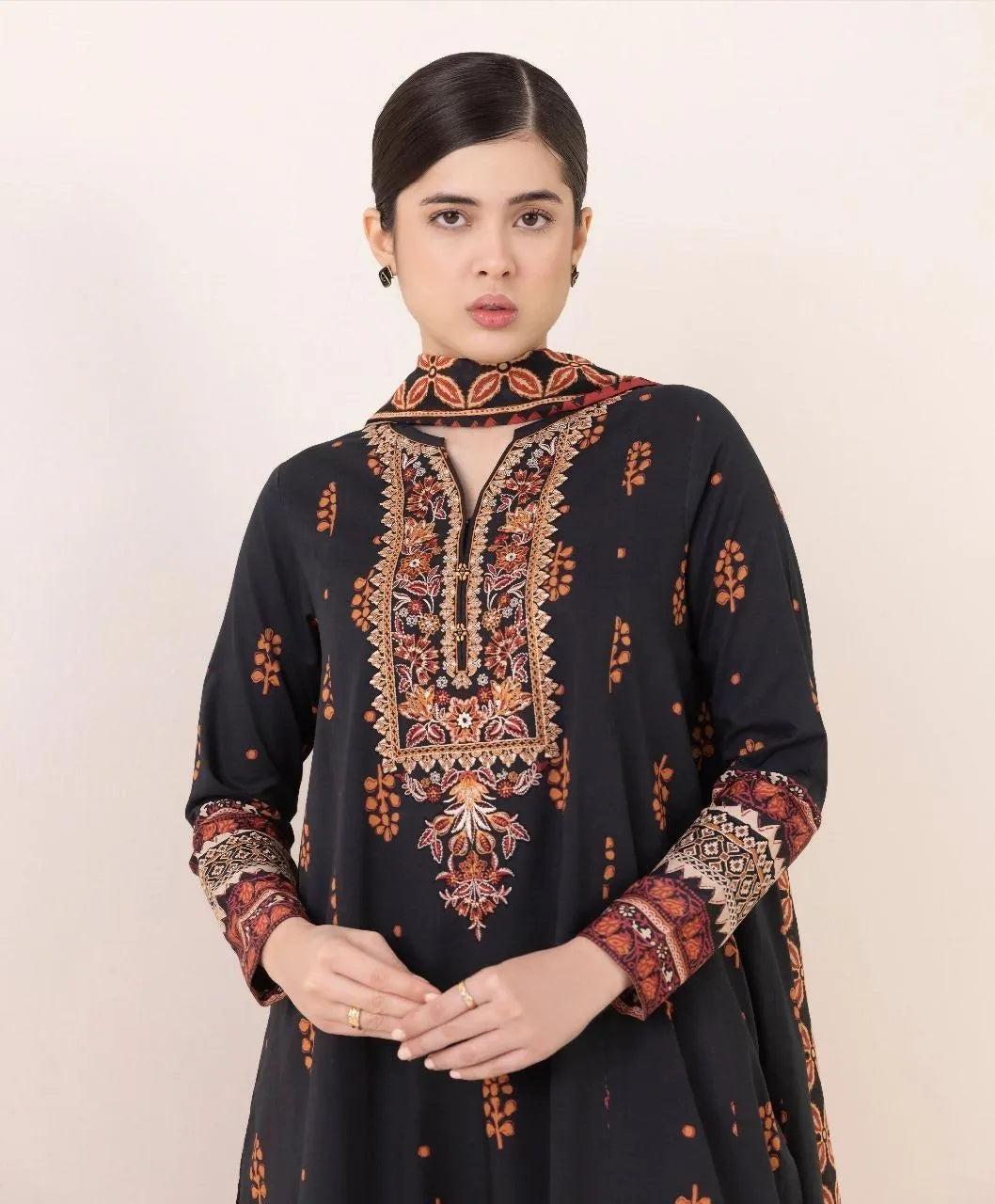 Black Linen Printed